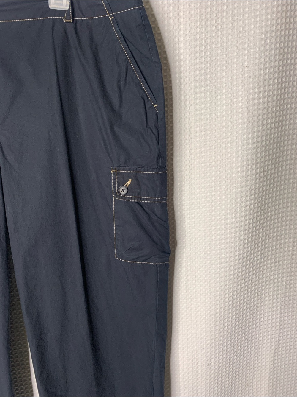 Lands' End Cotton Navy Blue Cargo Capris size 12 - Picture 3 of 13